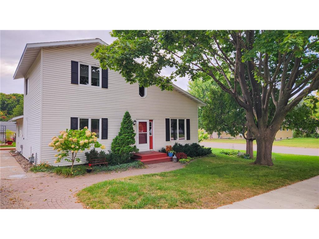 5931 Maple Street Rockford MN 55373 6658607 image1