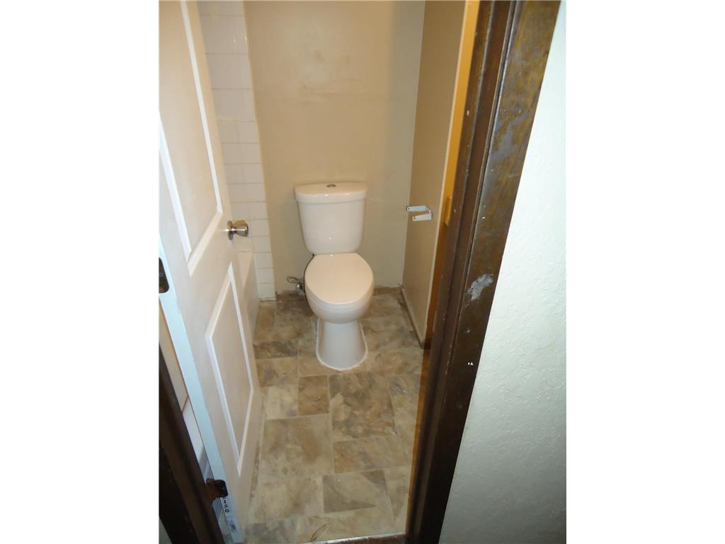 5932 83rd Parkway N Brooklyn Park MN 55443 6707268 image9