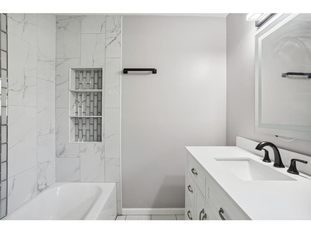 5932 Admiral Lane N Brooklyn Center MN 55429 6816070 image12