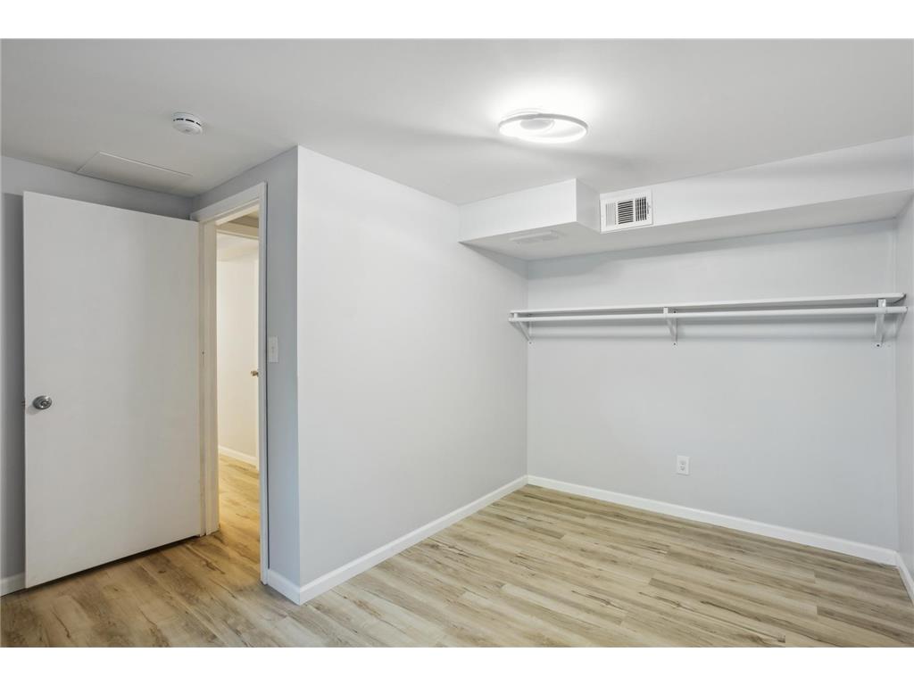 5932 Admiral Lane N Brooklyn Center MN 55429 6816070 image17