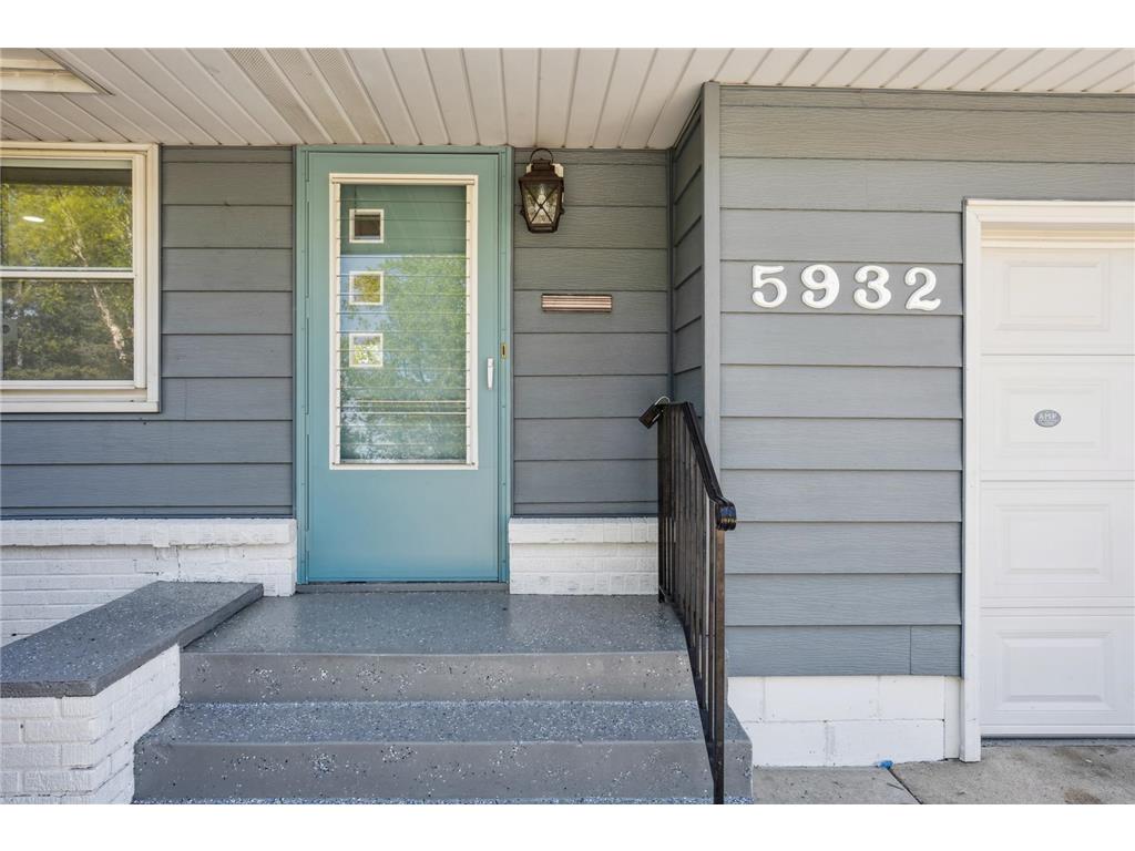 5932 Admiral Lane N Brooklyn Center MN 55429 6816070 image2