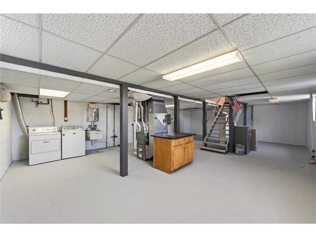 5932 Perry Avenue N Crystal MN 55429 7072362 image30