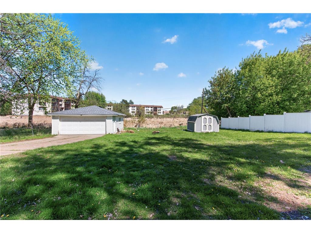 5932 Perry Avenue N Crystal MN 55429 7072362 image37