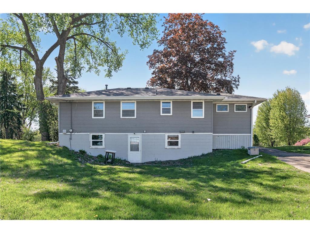 5932 Perry Avenue N Crystal MN 55429 7072362 image39