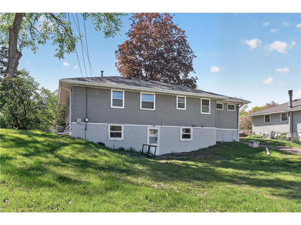 5932 Perry Avenue N Crystal MN 55429 7072362 image40