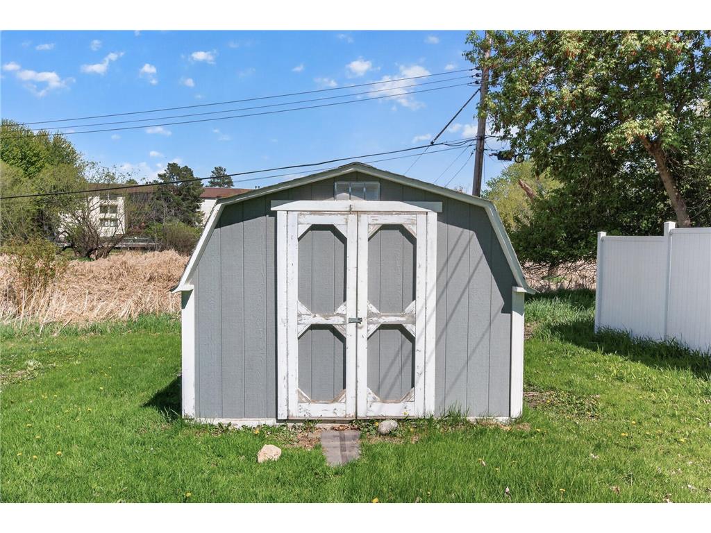 5932 Perry Avenue N Crystal MN 55429 7072362 image41