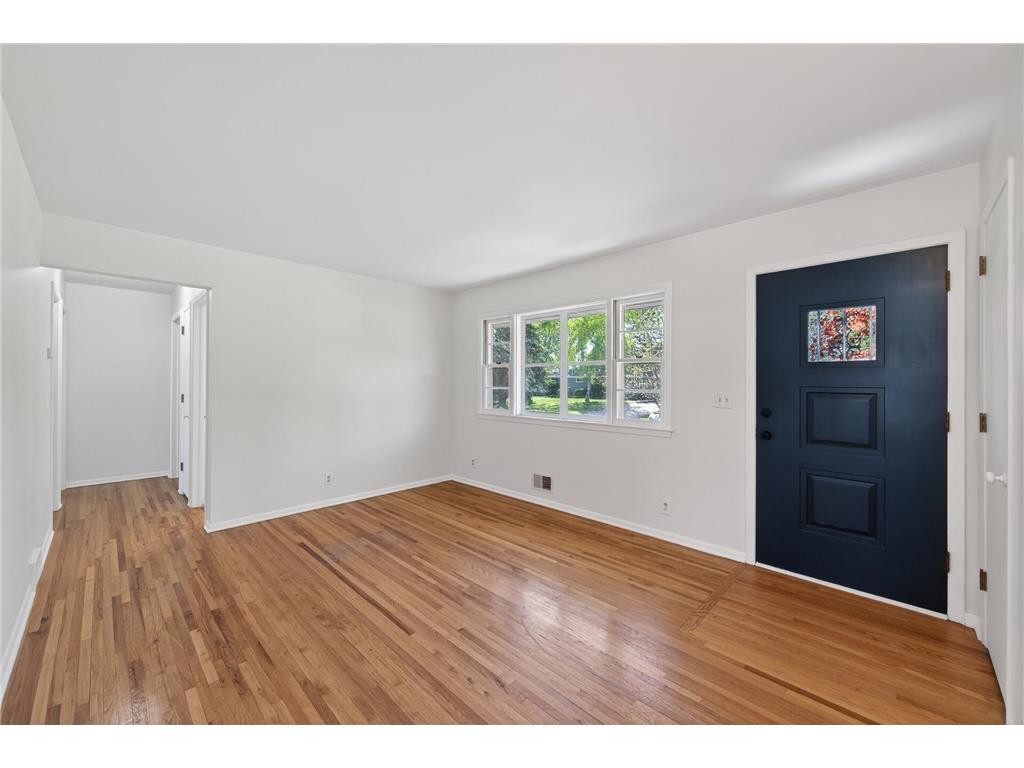 5932 Perry Avenue N Crystal MN 55429 7072362 image9