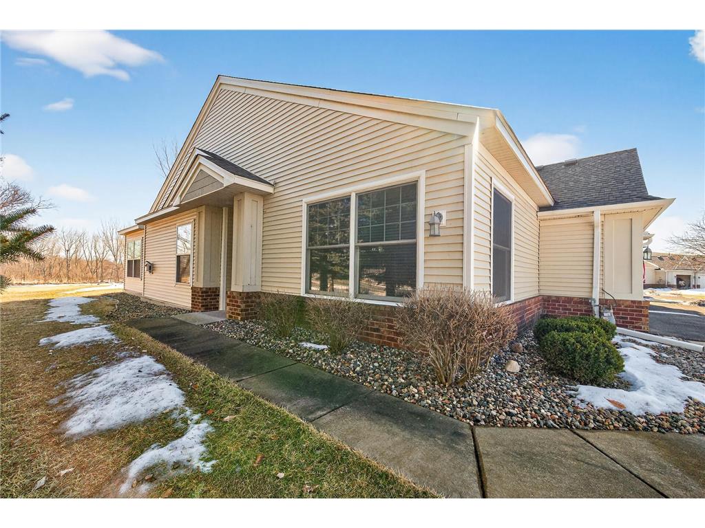 5932 Prairie Ridge Drive Shoreview MN 55126 7021637 image1