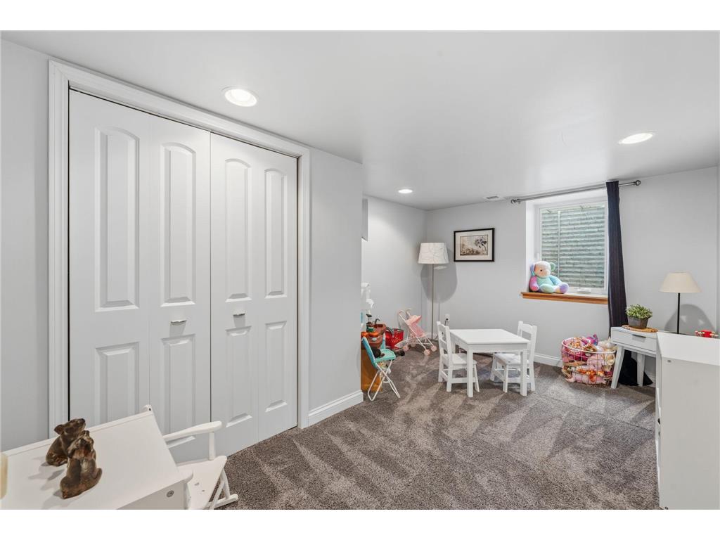 5933 Columbus Avenue Minneapolis MN 55417 7090073 image22