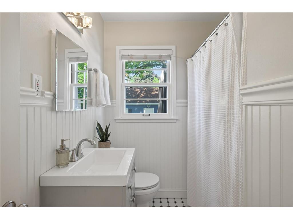 5933 York Avenue S Edina MN 55410 7088595 image14