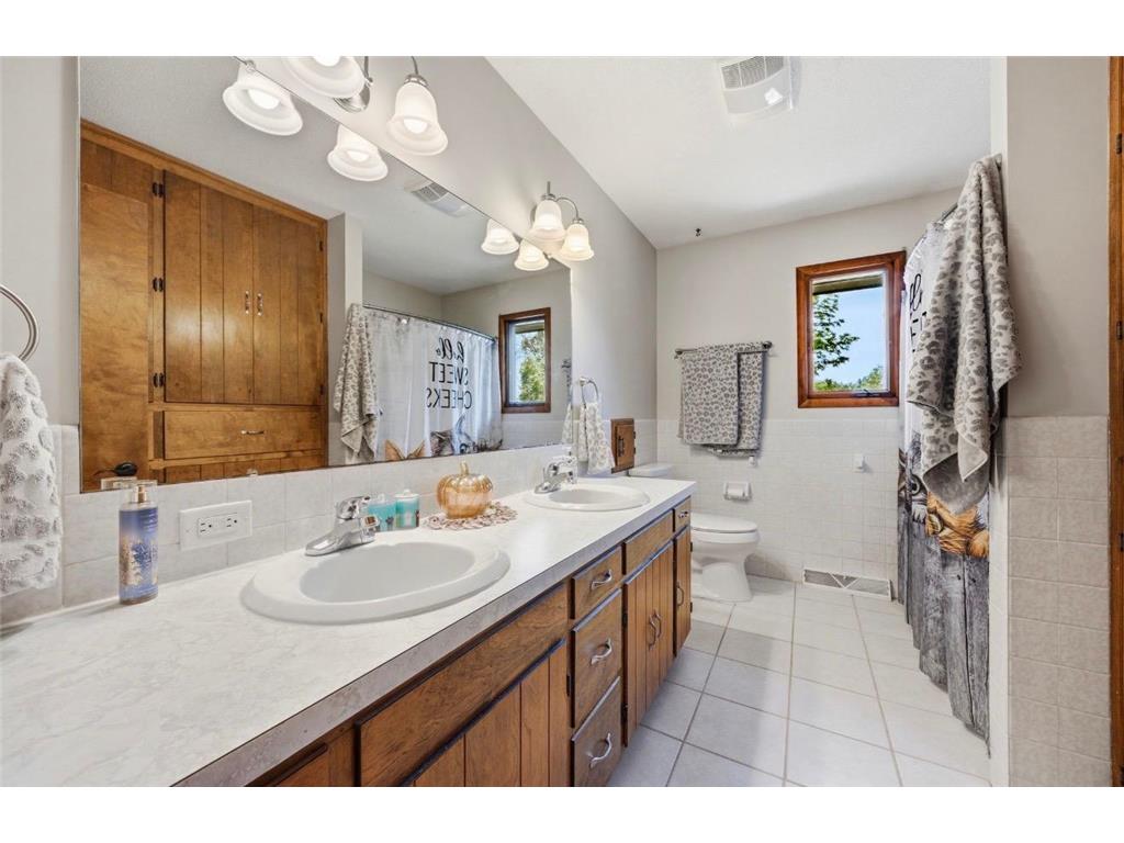 5934 Main Street W Maple Plain MN 55359 7093003 image20