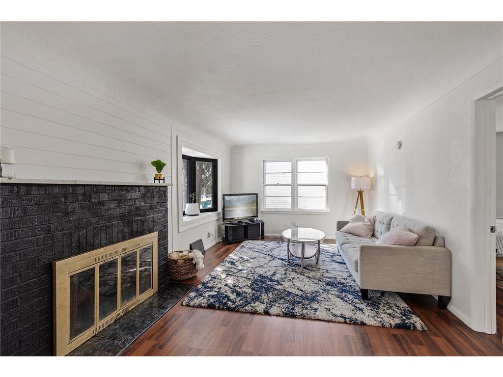 5935 Lyndale Avenue N Brooklyn Center MN 55430 6345444 image1