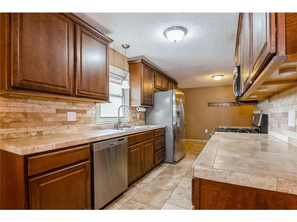 5936 Halifax Place Brooklyn Center MN 55429 6529556 image1