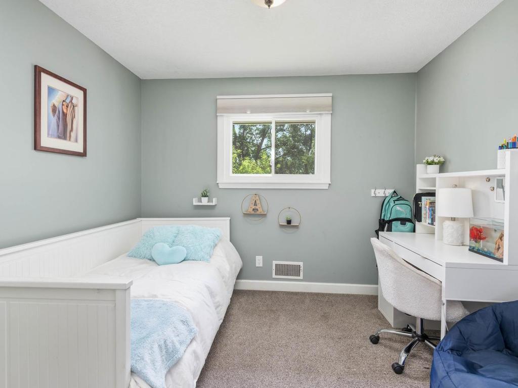 5936 Woodland Circle Minnetonka MN 55345 7104046 image16