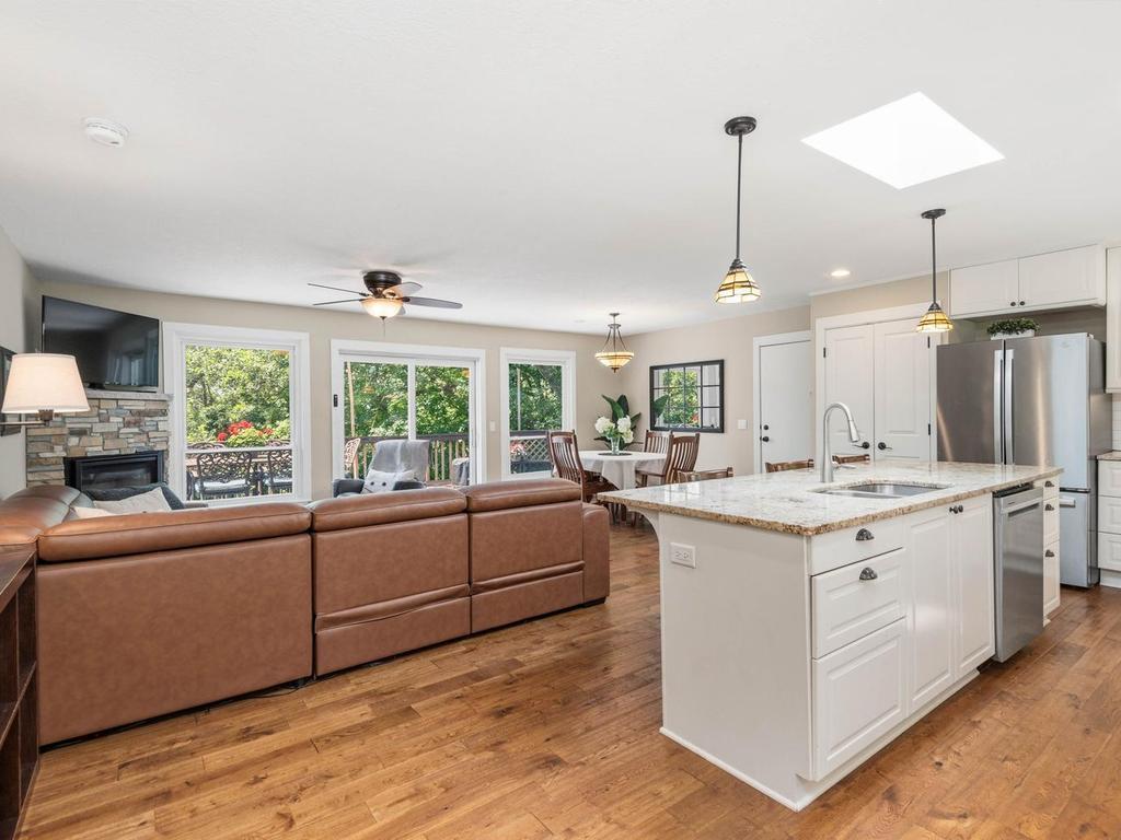 5936 Woodland Circle Minnetonka MN 55345 7104046 image2