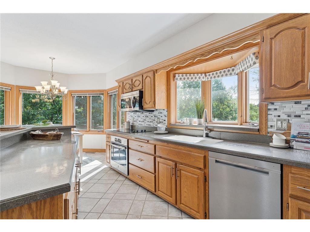 5938 Burke Trail Inver Grove Heights MN 55076 6813436 image10