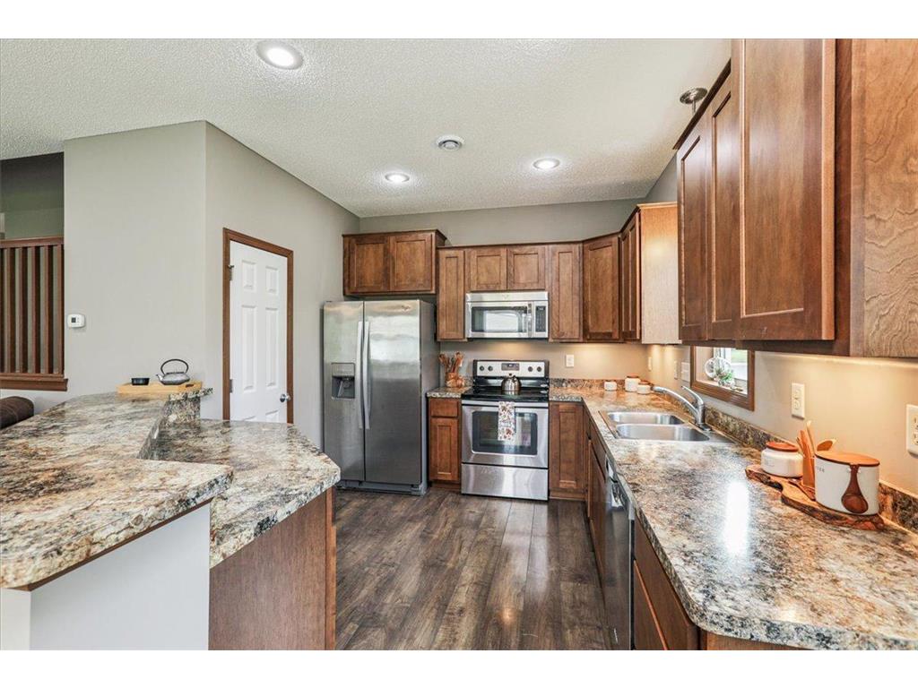 594 Stonewood Lane Burnsville MN 55306 6781832 image12