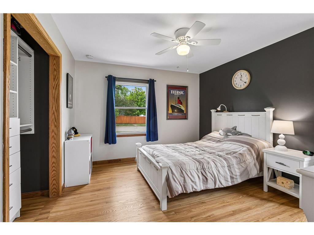 5945 Russell Avenue S Minneapolis MN 55410 7083122 image16