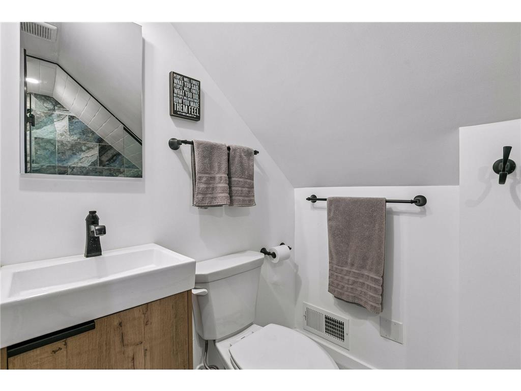5945 Russell Avenue S Minneapolis MN 55410 7083122 image26