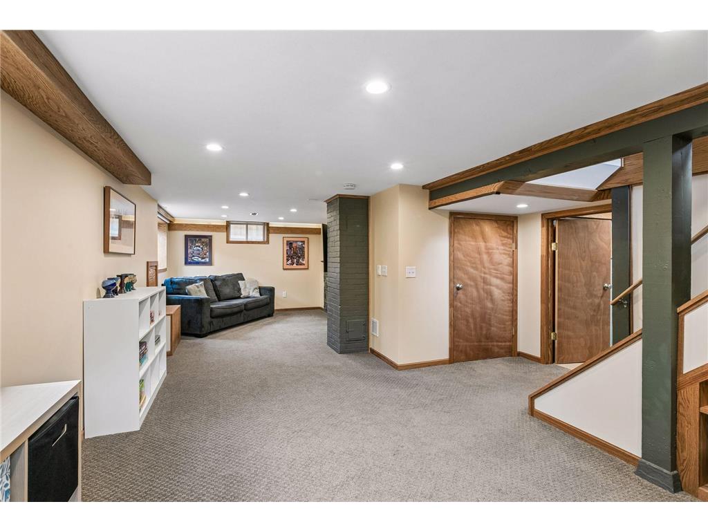 5945 Russell Avenue S Minneapolis MN 55410 7083122 image32