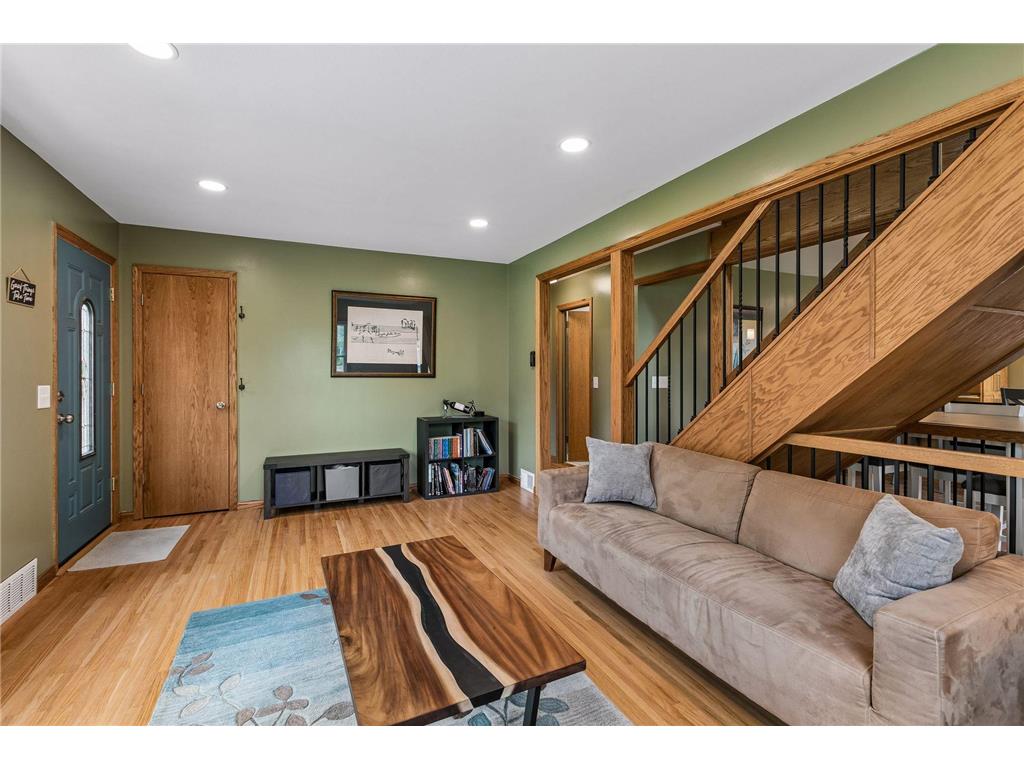 5945 Russell Avenue S Minneapolis MN 55410 7083122 image7