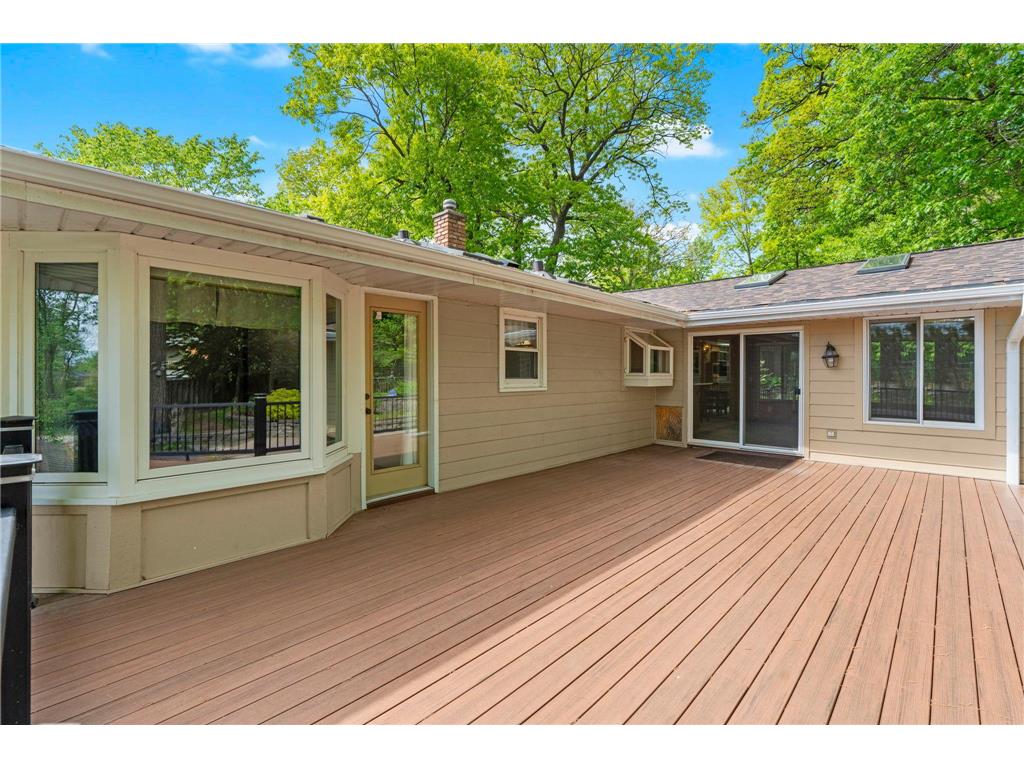 5946 W Bald Eagle Boulevard White Bear Twp MN 55110 - Bald Eagle 7055901 image40
