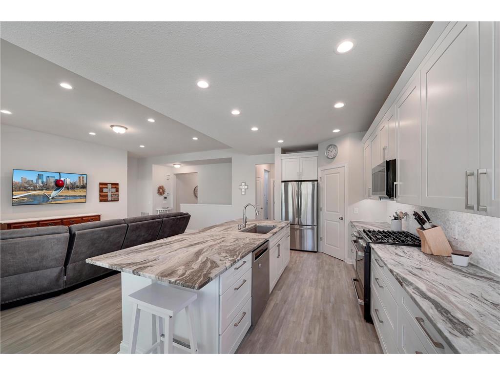 5947 Lone Lake Loop Minnetonka MN 55343 7070352 image17