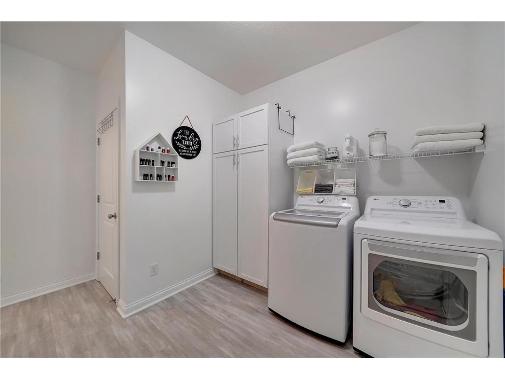 5947 Lone Lake Loop Minnetonka MN 55343 7070352 image35