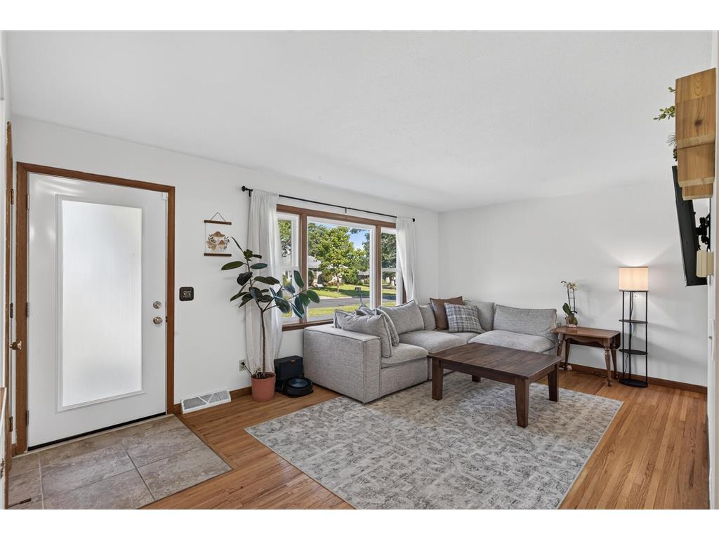 5948 Cavell Avenue N New Hope MN 55428 7099466 image6