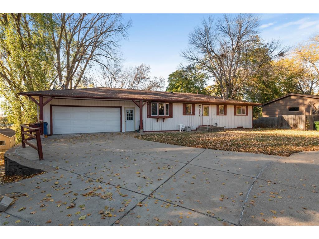 5948 Woody Lane NE, Fridley, MN, 55432 MLS 6273160 Edina Realty