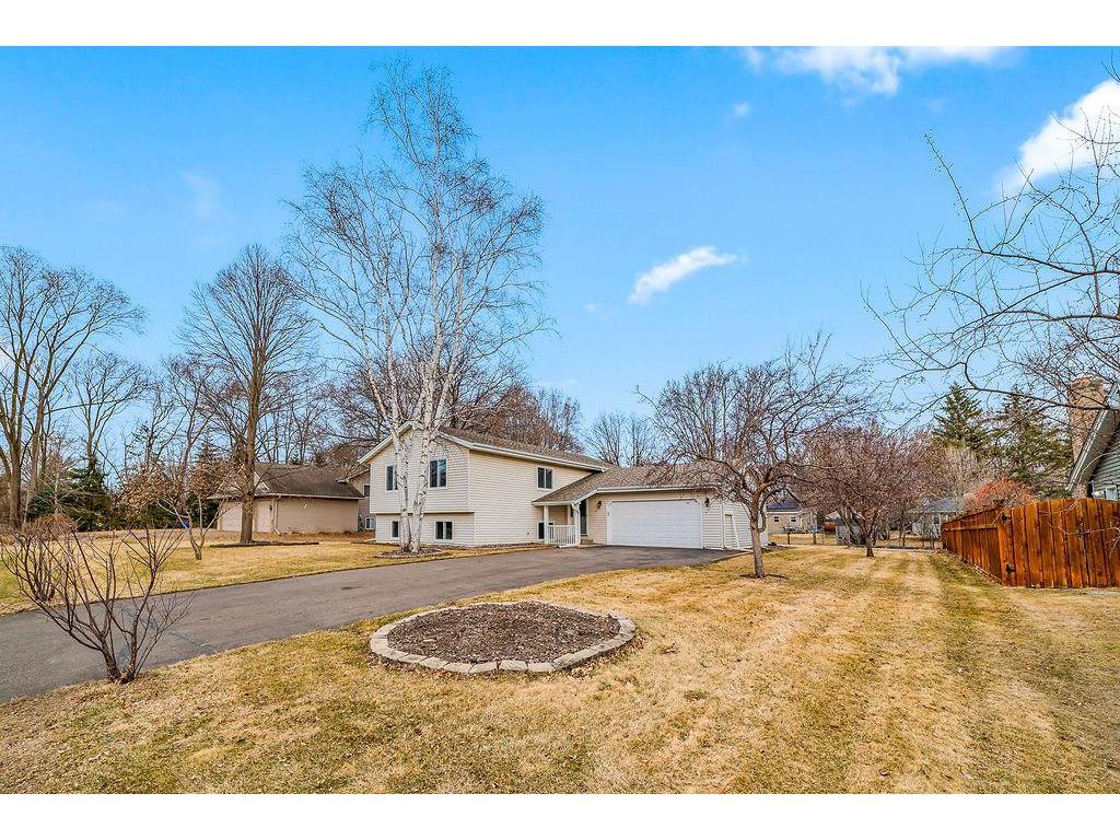 595 Elaine Avenue Shoreview MN 55126 6688584 image1