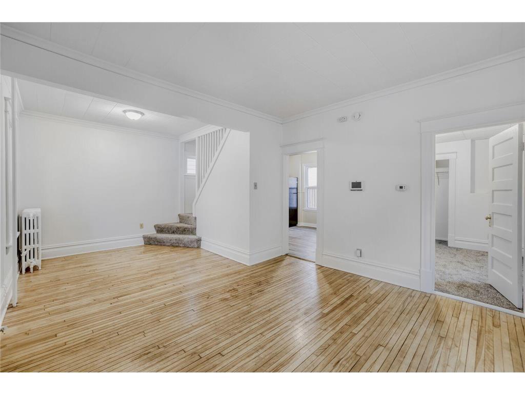 595 Hawthorne Ave Avenue E Saint Paul MN 55130 6810641 image4
