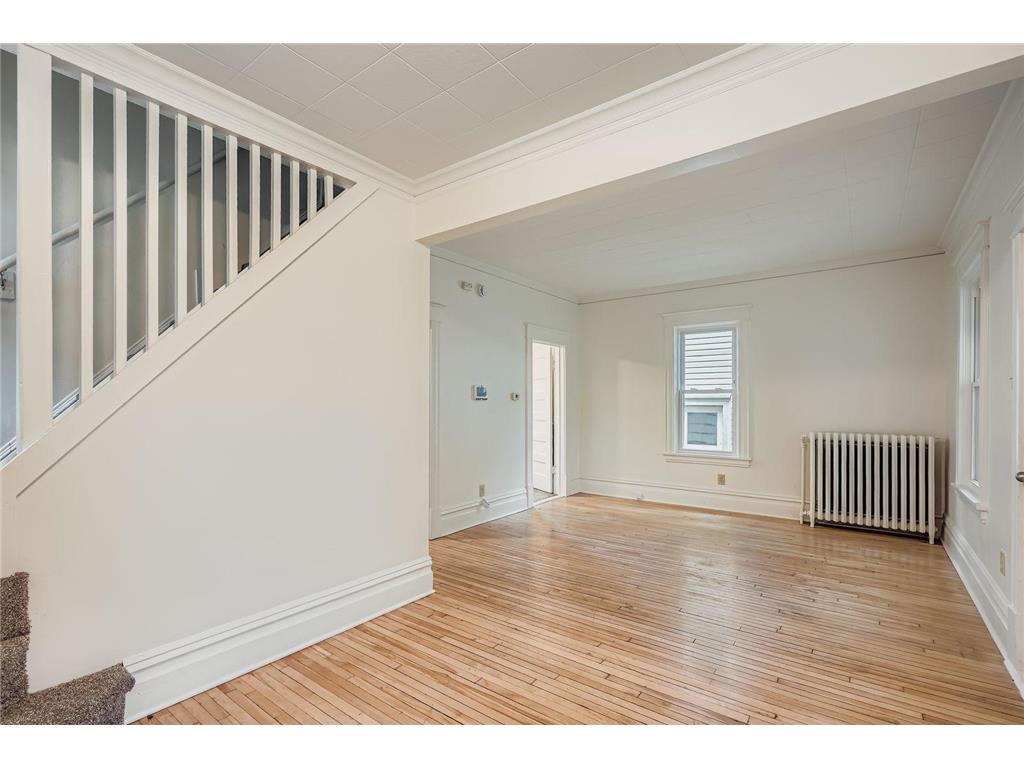595 Hawthorne Ave Avenue E Saint Paul MN 55130 6810641 image5