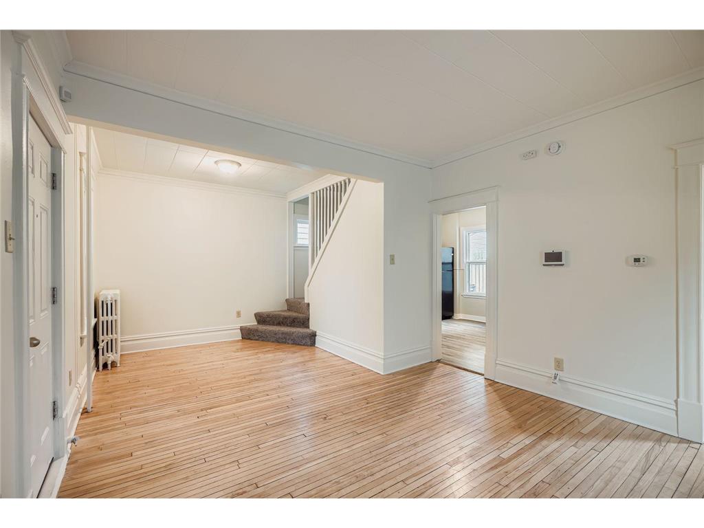 595 Hawthorne Avenue E Saint Paul MN 55130 6762865 image2