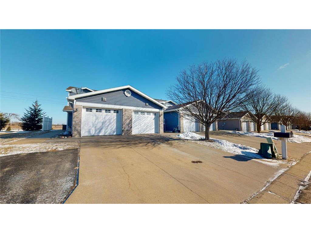 595 Pointe Court SW Rochester MN 55902 6342017 image1
