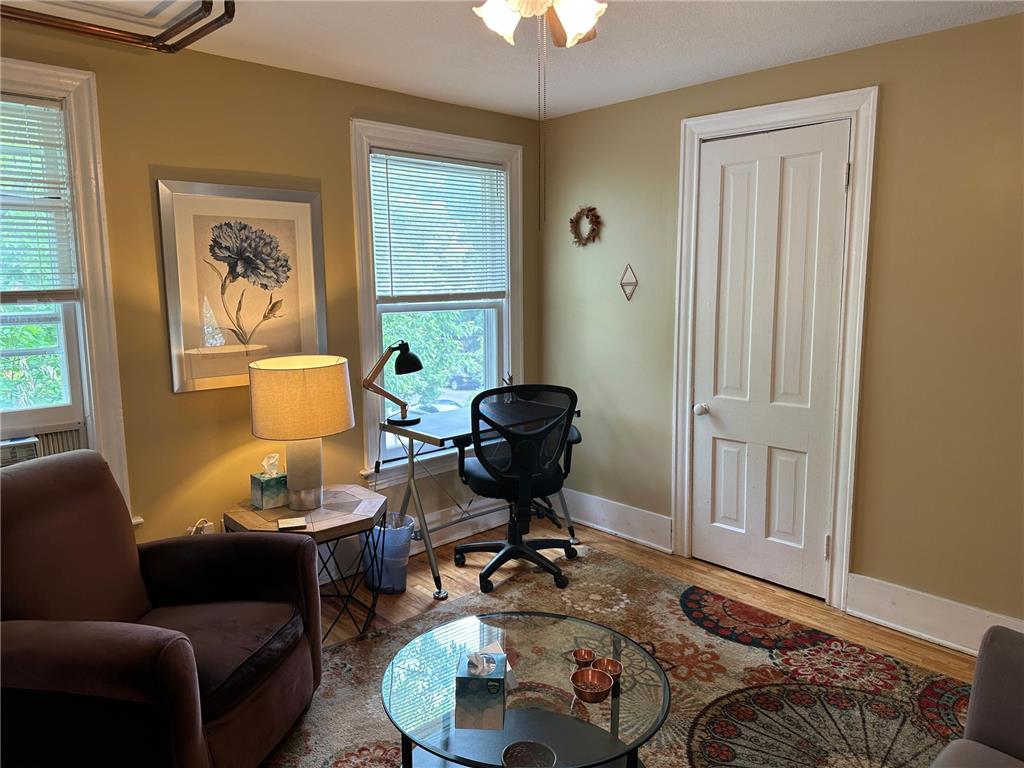 595 Selby Avenue Saint Paul MN 55102 7028812 image3