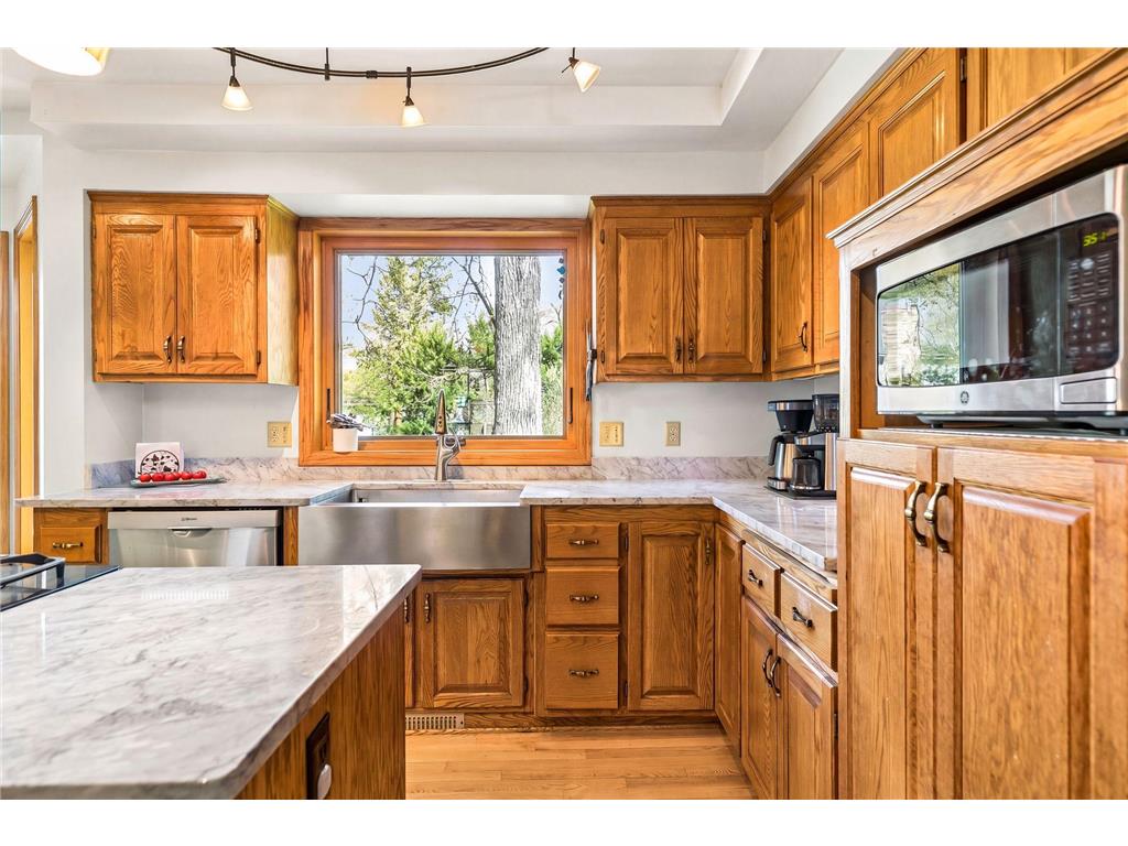 5950 Churchill Street Shoreview MN 55126 7074897 image18