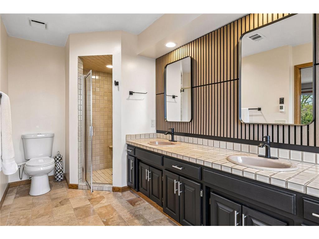 5950 Churchill Street Shoreview MN 55126 7074897 image27