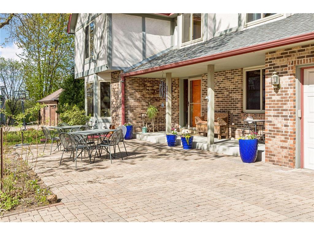 5950 Churchill Street Shoreview MN 55126 7074897 image3