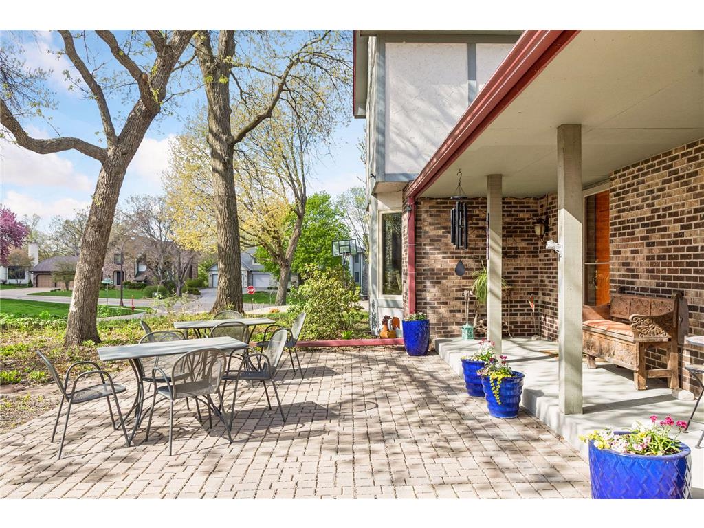 5950 Churchill Street Shoreview MN 55126 7074897 image4