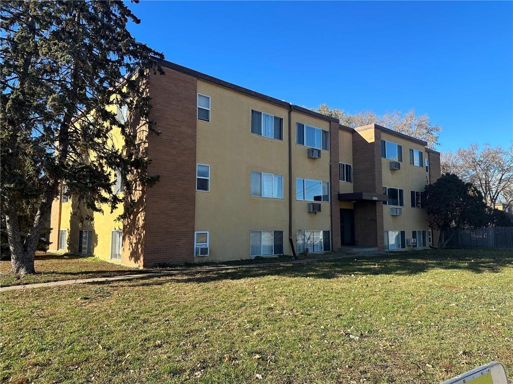 5950 E River Road Fridley MN 55432 7081118 image1