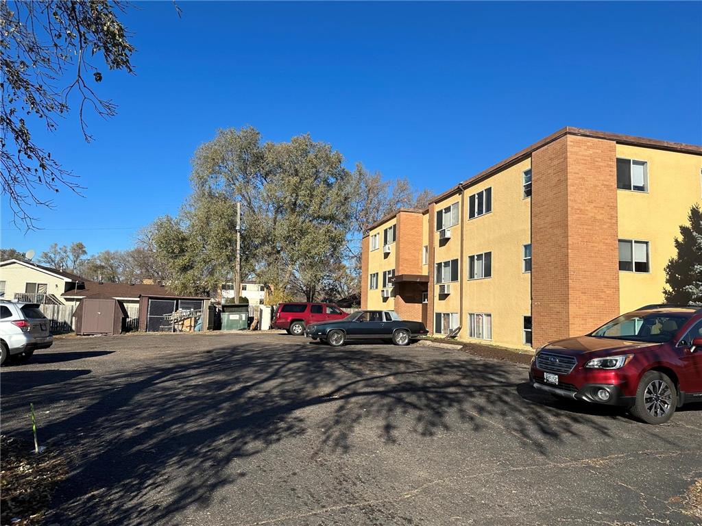 5950 E River Road Fridley MN 55432 7081118 image2