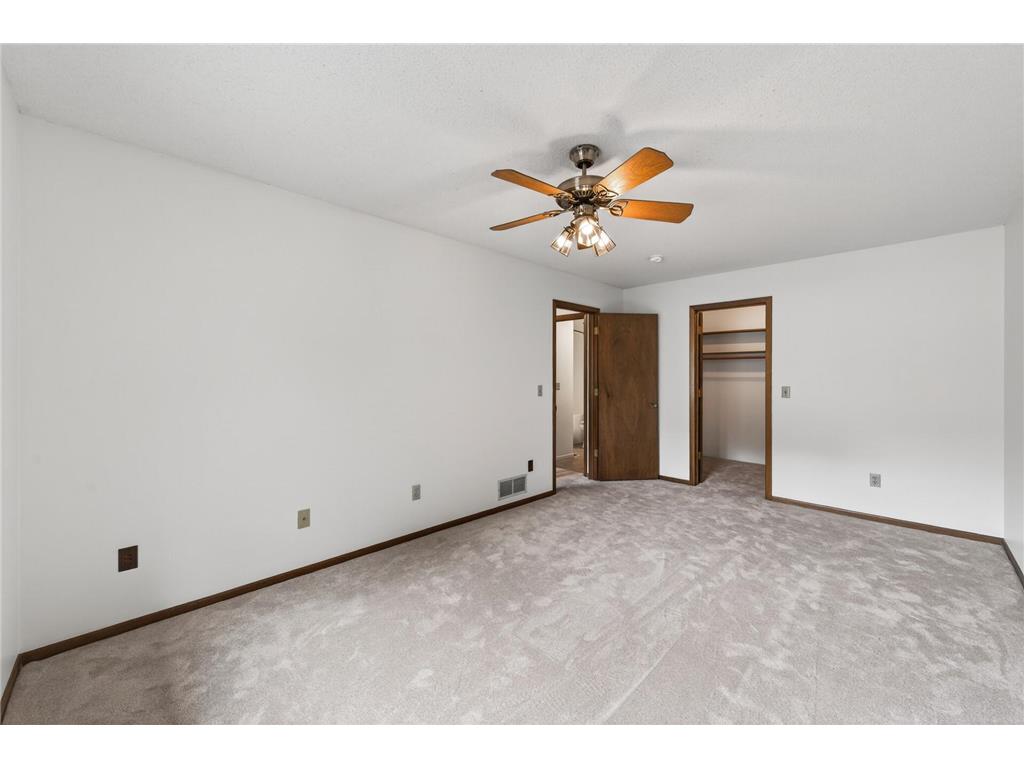 5955 Fernwood Street Shoreview MN 55126 7088844 image10