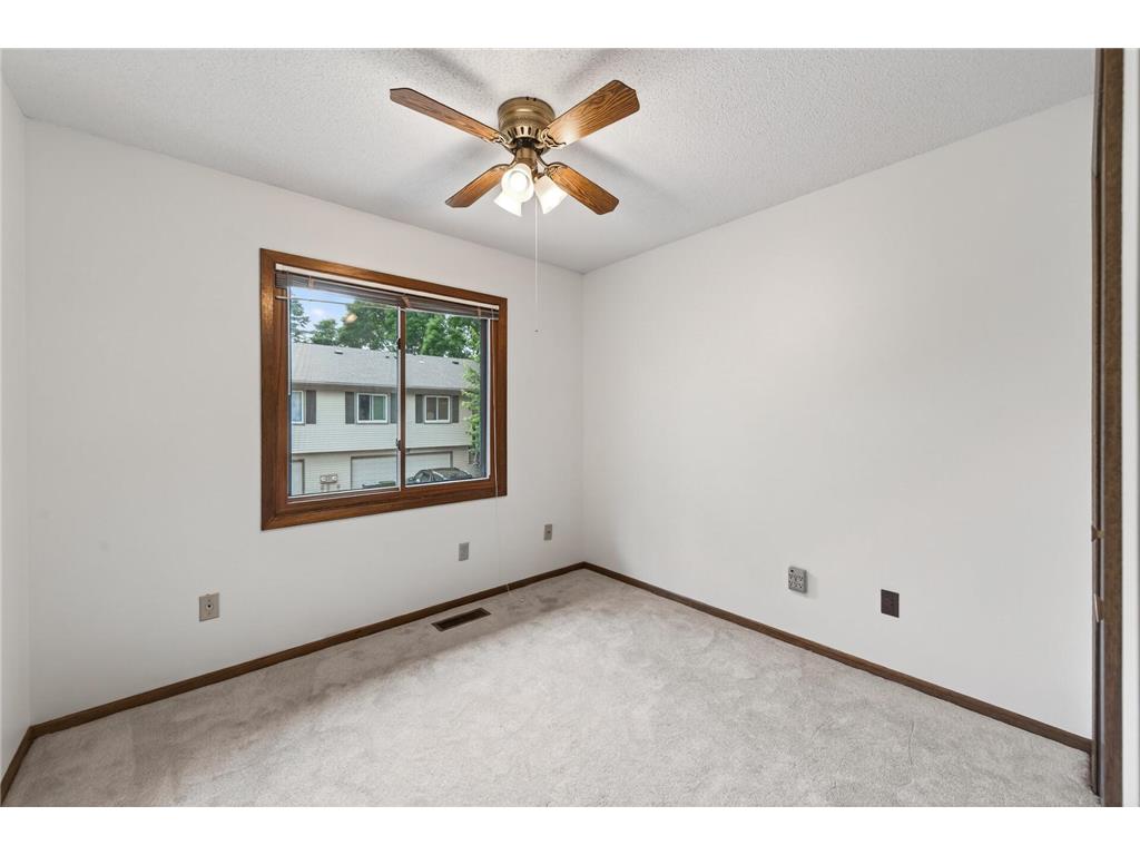 5955 Fernwood Street Shoreview MN 55126 7088844 image15