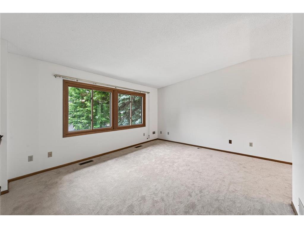 5955 Fernwood Street Shoreview MN 55126 7088844 image5