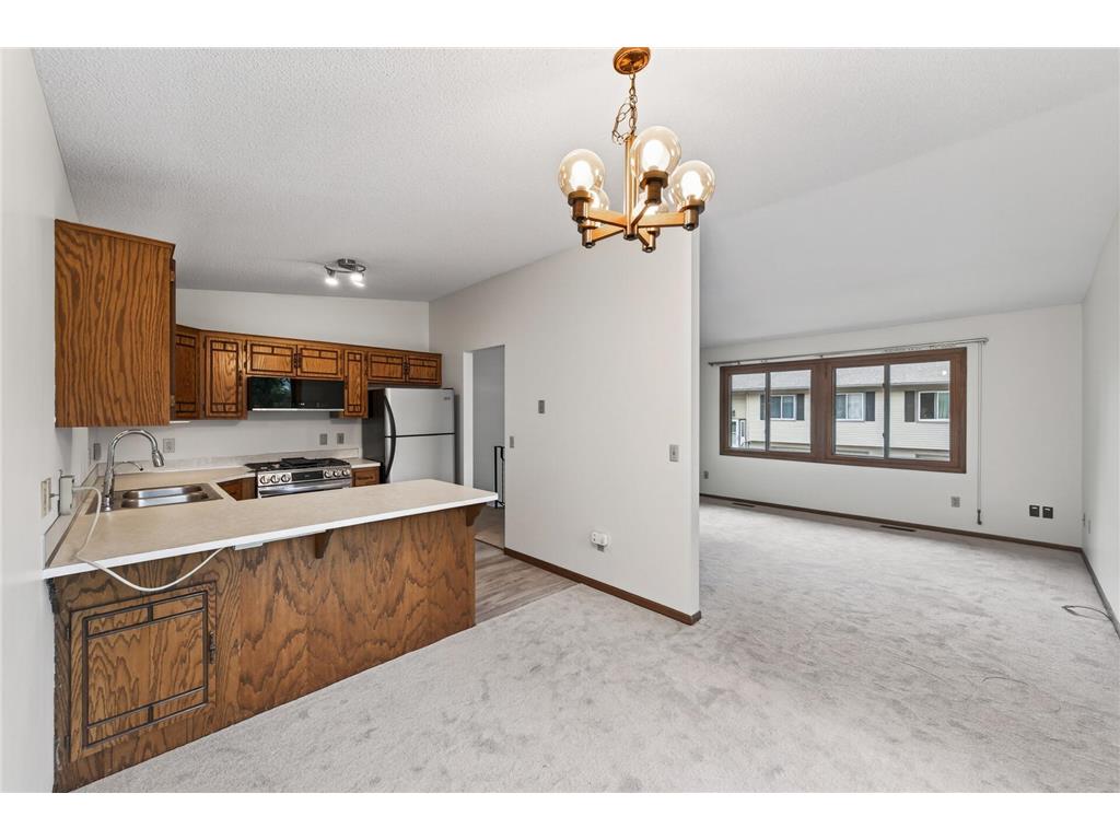 5955 Fernwood Street Shoreview MN 55126 7088844 image6