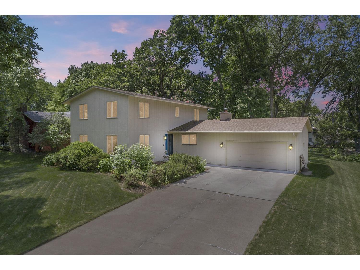 5955 Hillsboro Avenue N, New Hope, MN, 55428 MLS 5697322 Edina Realty