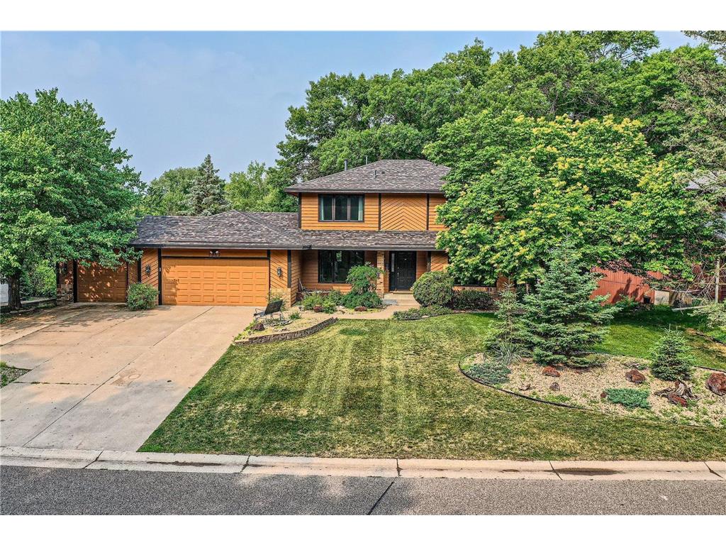 5959 Highview Place, Shoreview, MN, 55126 MLS 6391965 Edina Realty