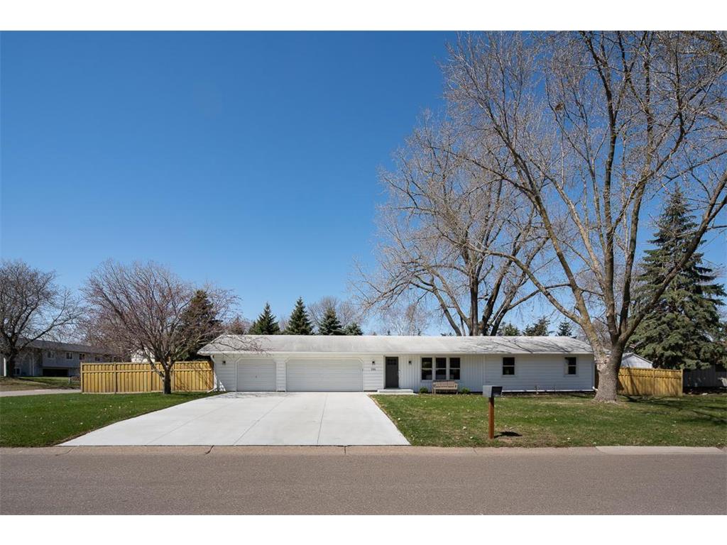 596 10th Avenue SW New Brighton MN 55112 6361782 image1
