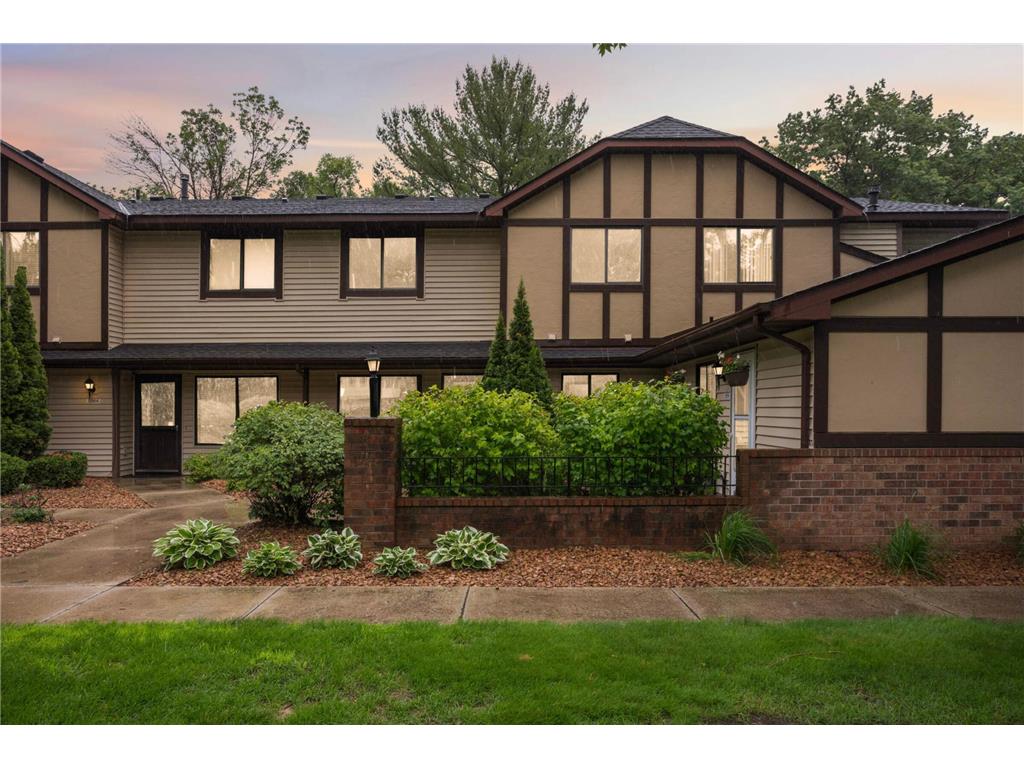 5960 Fernwood Street Shoreview MN 55126 6744919 image1